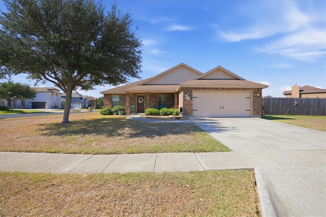 3721 Lake Hawkins — photo
