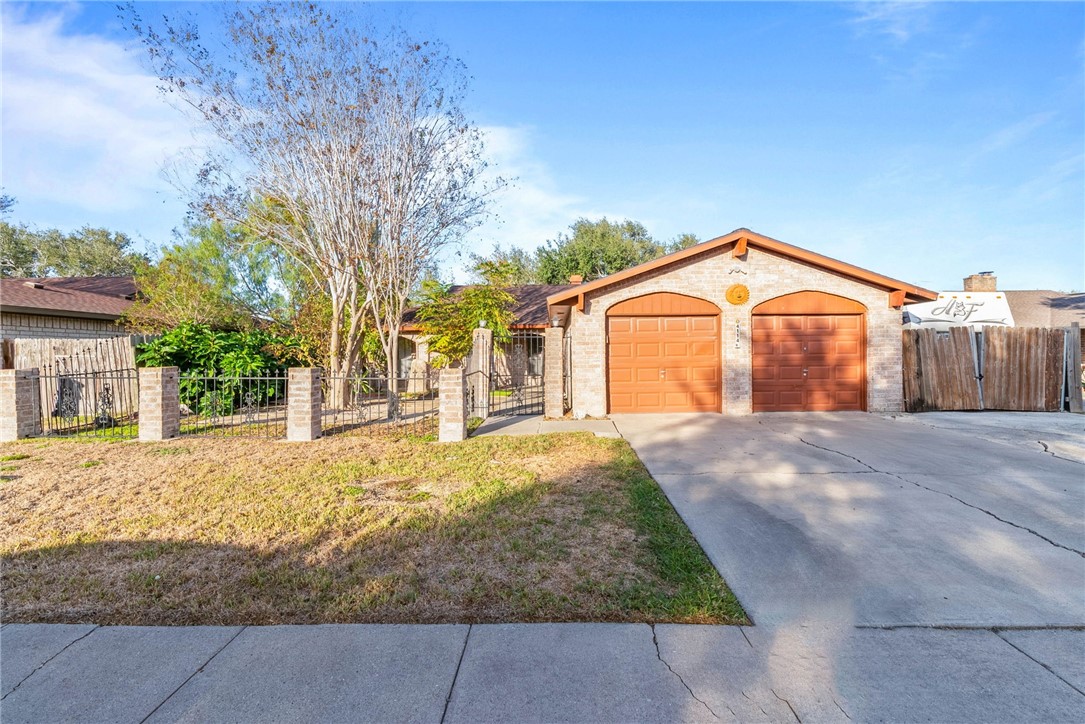 4114 Beard Dr — photo
