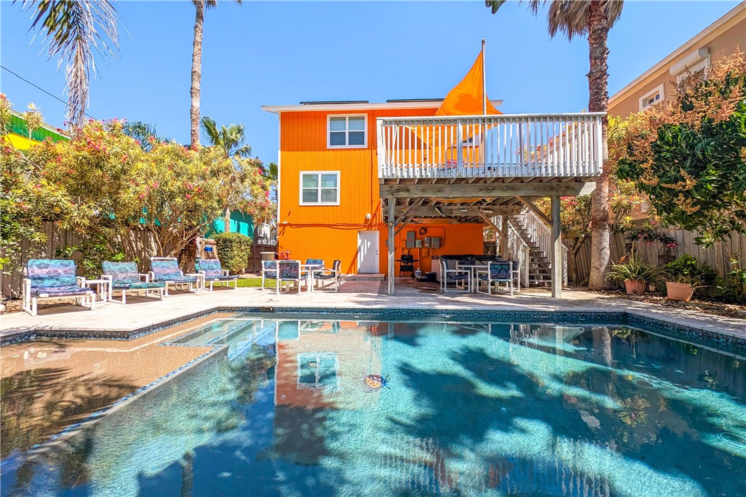 129 E Saturn Lane — photo