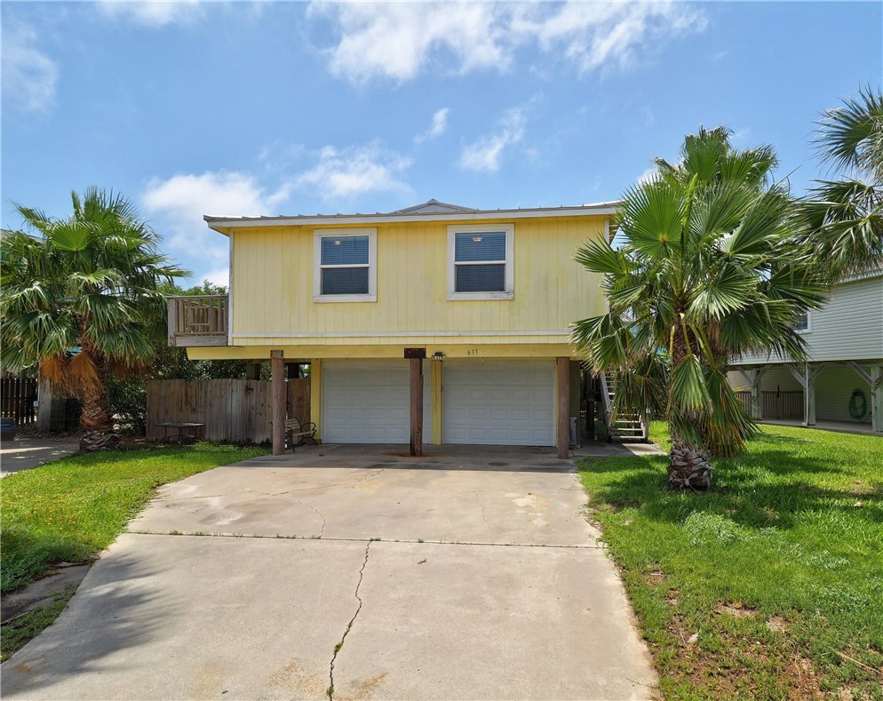 617 Pelican — photo