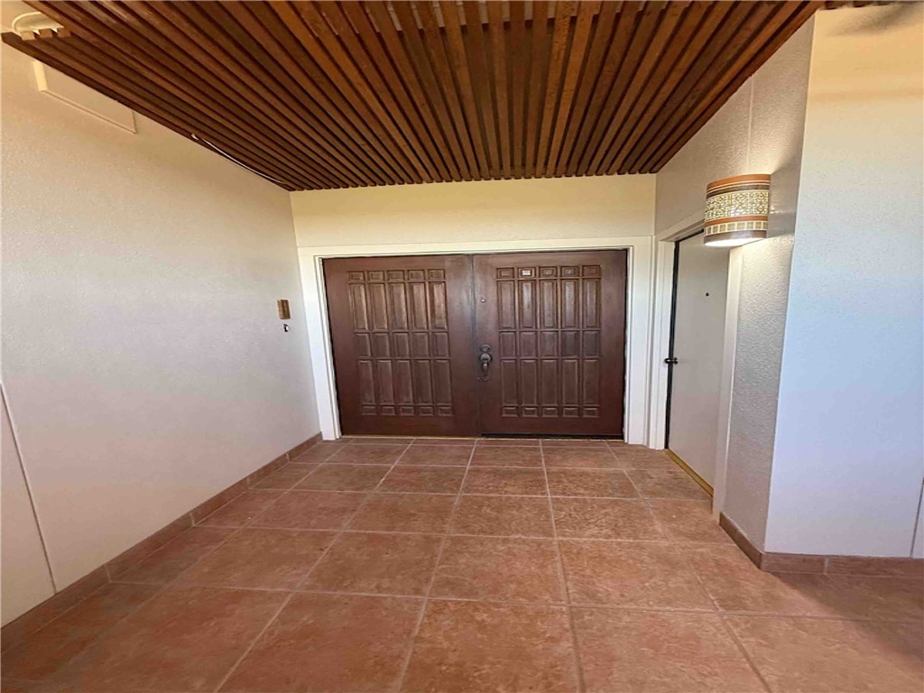 4350 Ocean Dr 801 — photo