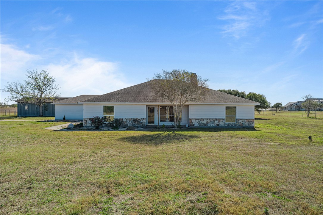 5418 County Road 101 — photo