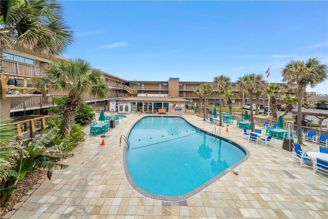 15340 Leeward Dr 207 — photo