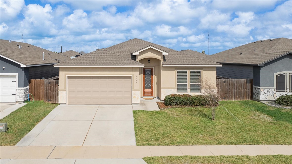 7506 Quartz Dr — photo