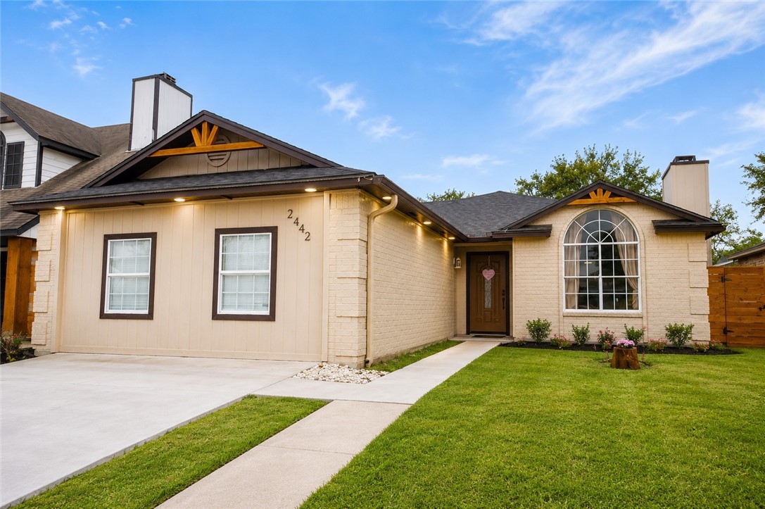 2442 Bevecrest Dr — photo