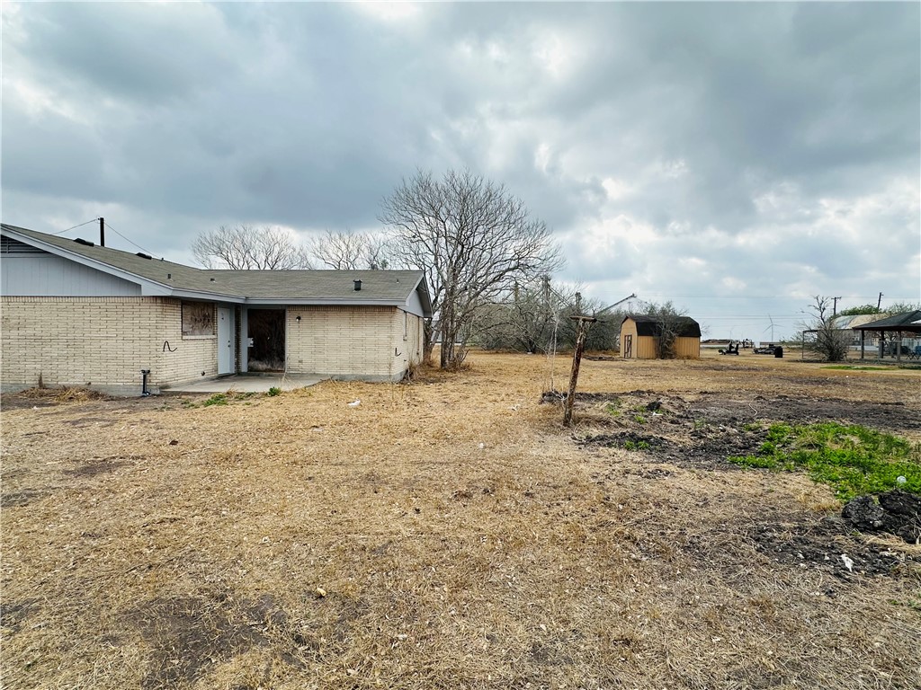 Home in Tynan, TX 78391 — photo 3