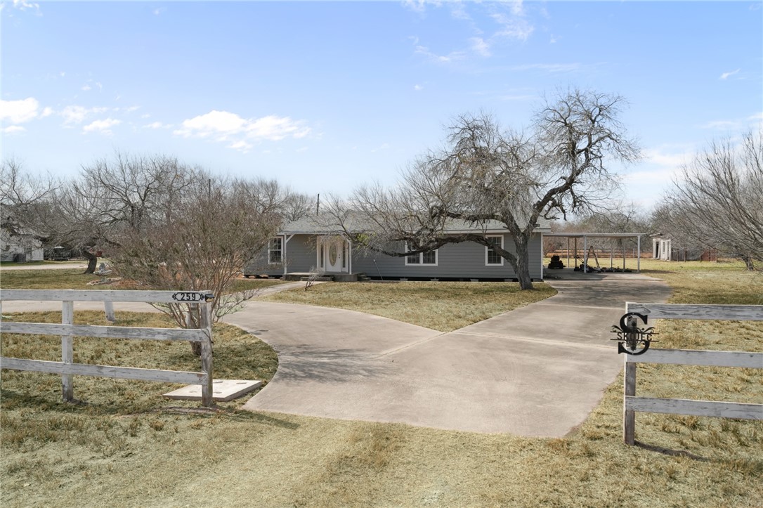 259 N County Road 1043 — photo