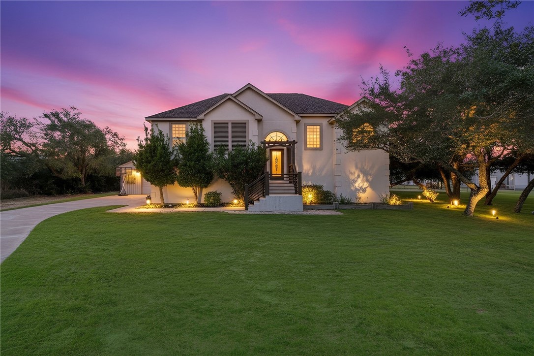 422 Spanish Wood Dr — photo