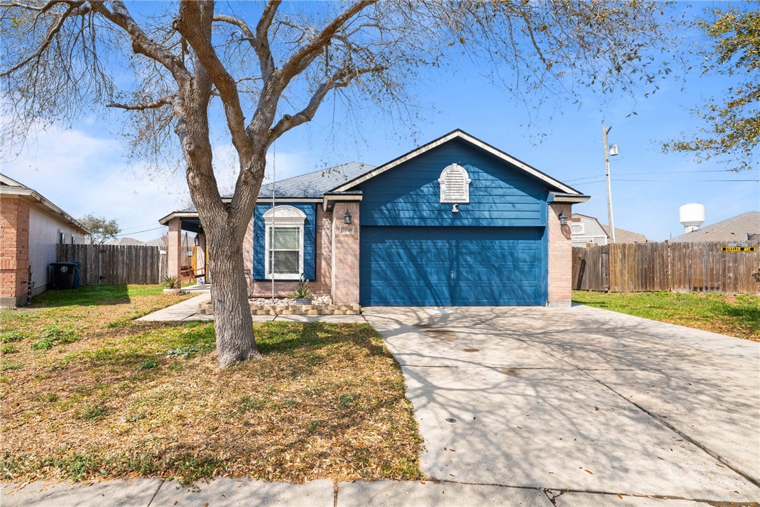 2045 Spanish Trail — photo