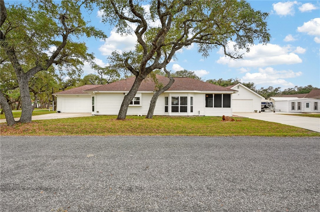 119 Bishop Rd. — photo