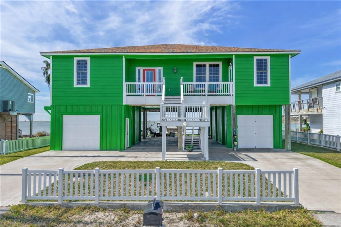 108 Bayshore Dr — photo