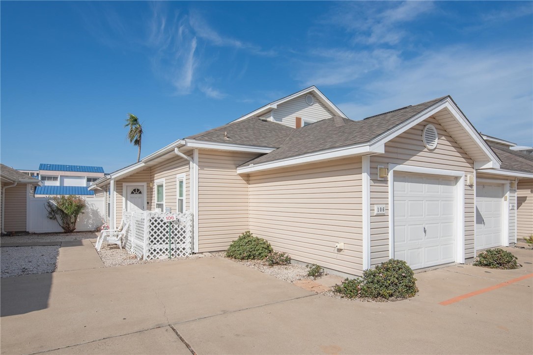 15209 S Padre Island Dr 106 — photo