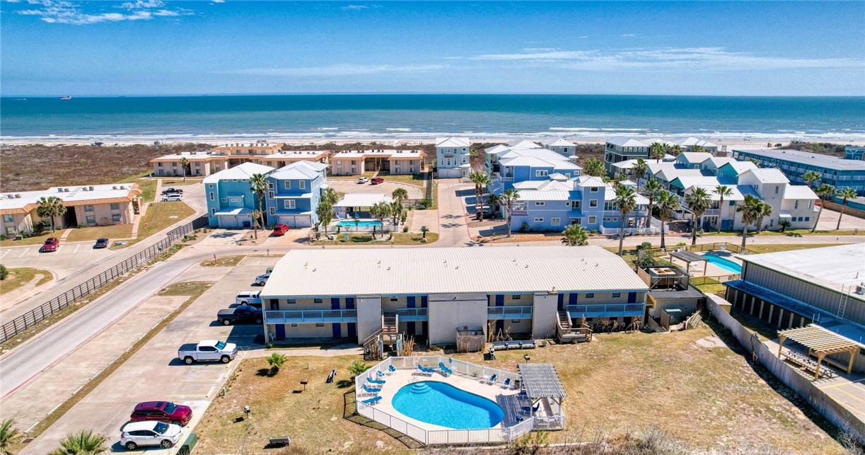 810 Banyan Beach Dr 123 — photo