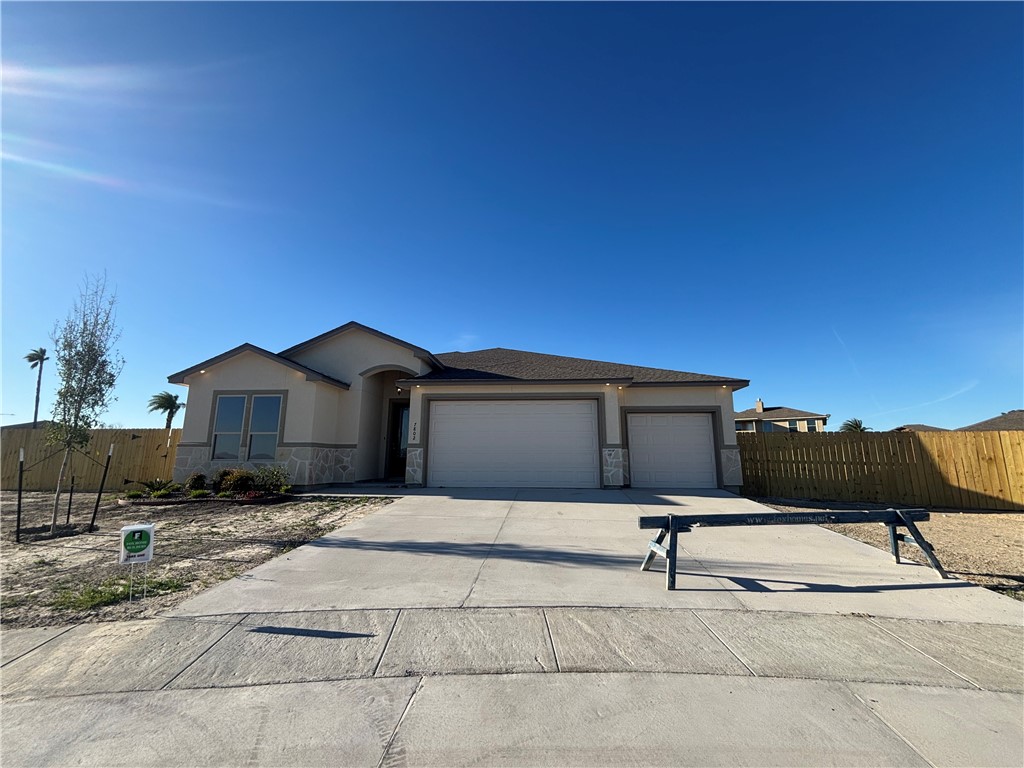 7802 Stover Dr — photo
