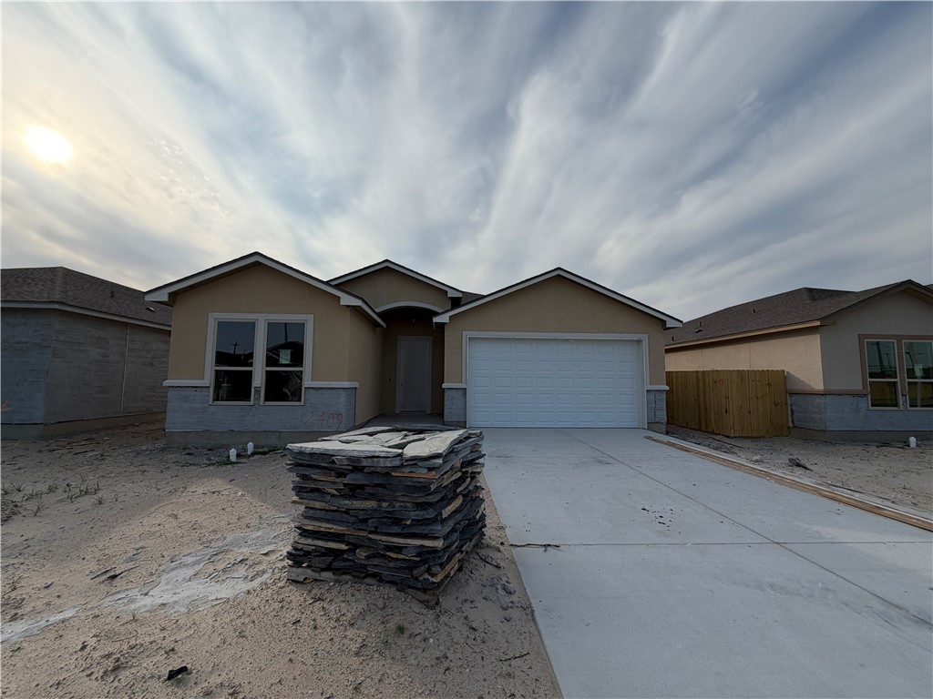 2409 Reyhans Way Dr — photo