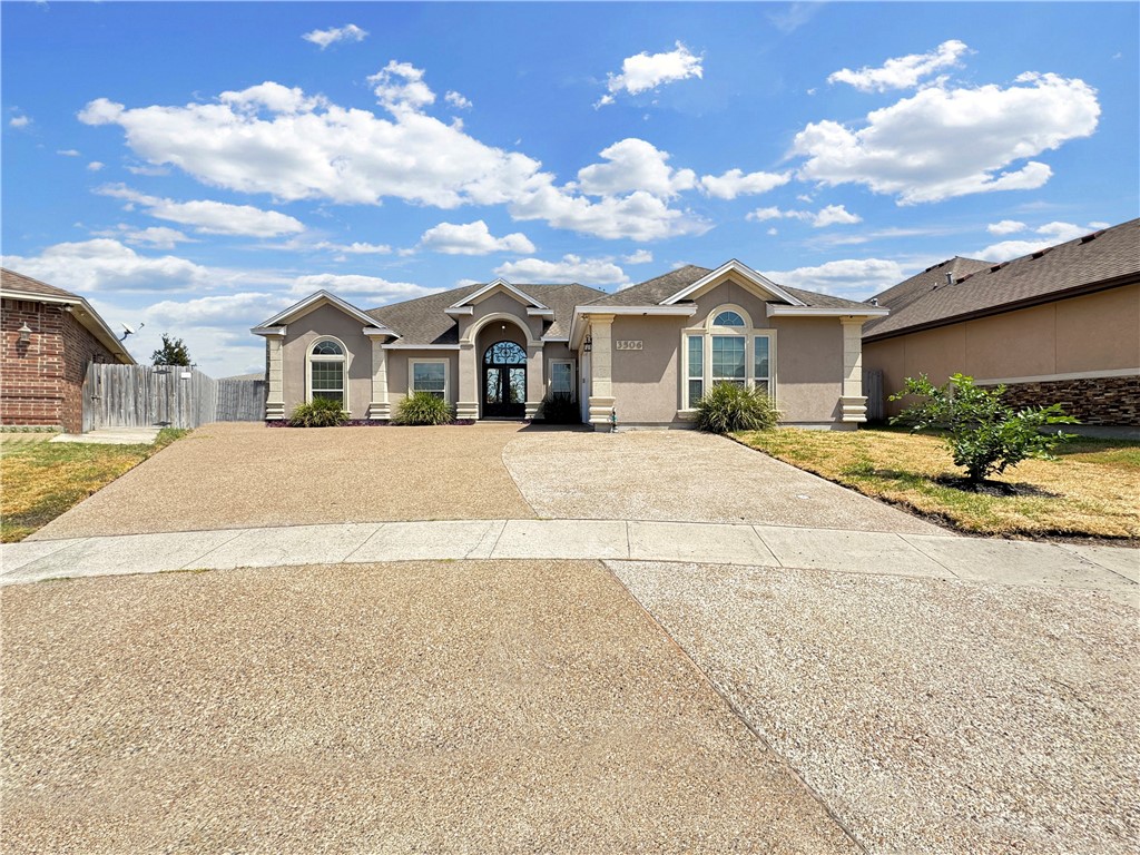 3506 Greenwich Dr — photo