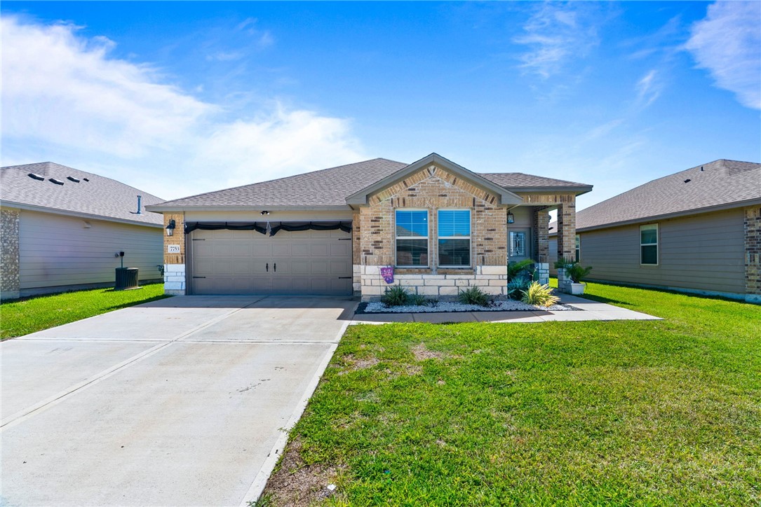 7753 Lariat Toss Dr — photo