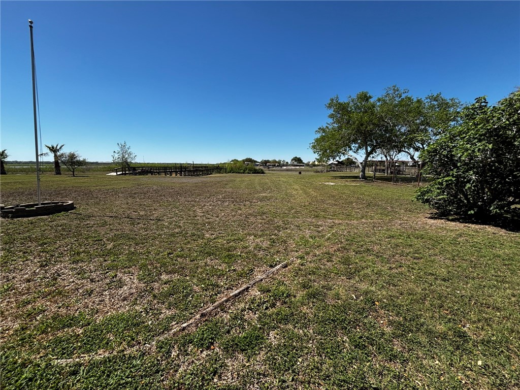 137 Harbor Circle, Mathis, TX 78368 — photo 3