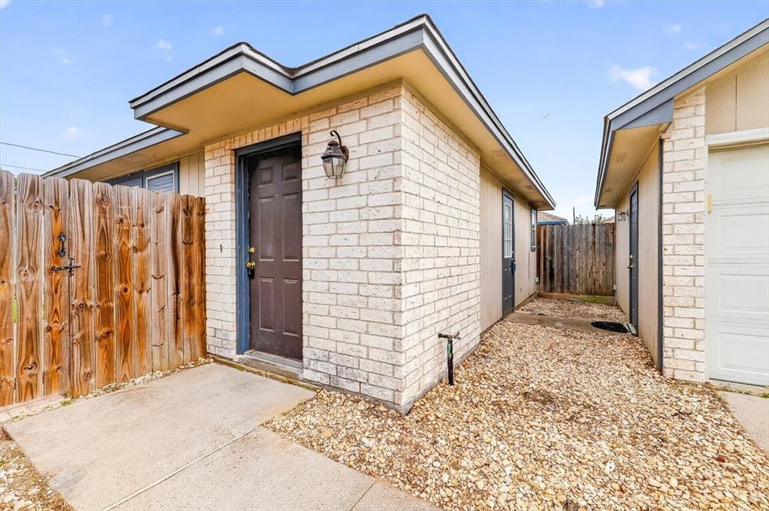 610 Kaipo Dr — photo