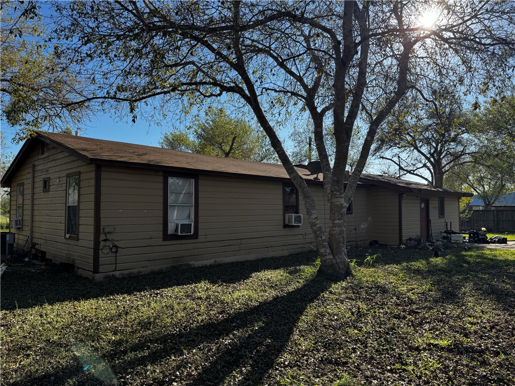 2899 Third Road, Beeville, TX 78102 — photo 3