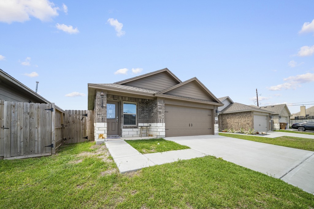 7609 Cowboy Trail Lane — photo