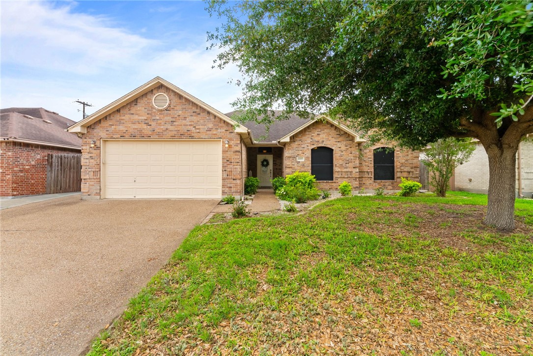 2806 Yeager Dr — photo