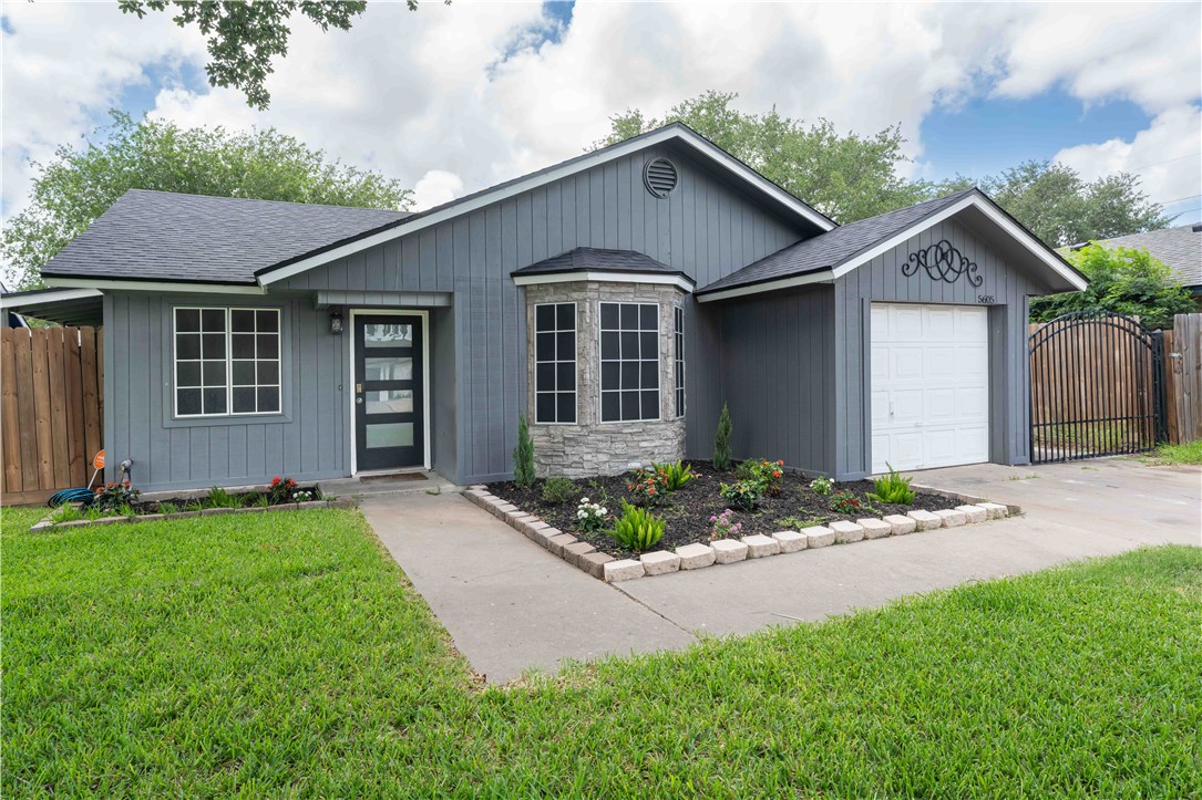 Home in Corpus Christi, TX 78417 — photo 2