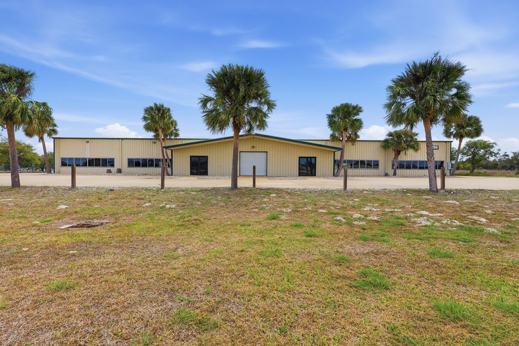 1106 State Highway 35 — photo