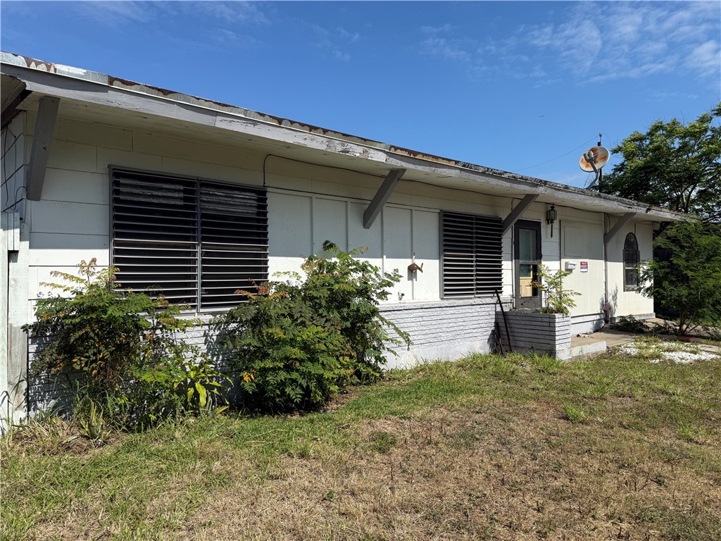 Home in Corpus Christi, TX 78412 — photo 2