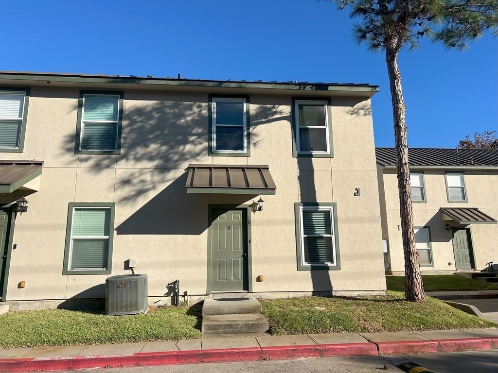 302 Saint Andrews St J-101 — photo