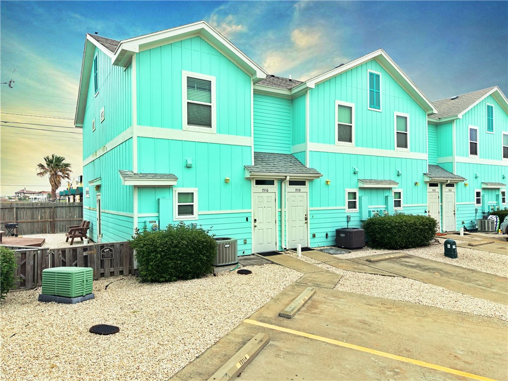15118 Dory Dr — photo
