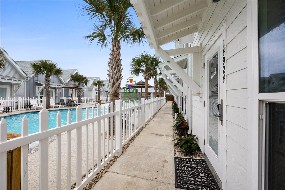 14924 Smugglers Cove Dr — photo