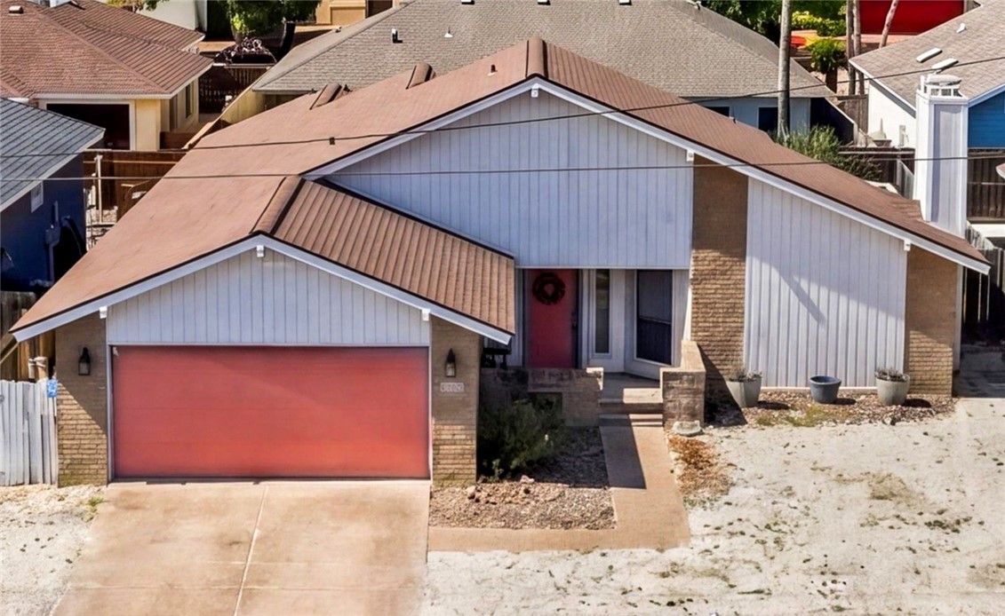 13614 Whitecap Blvd — photo