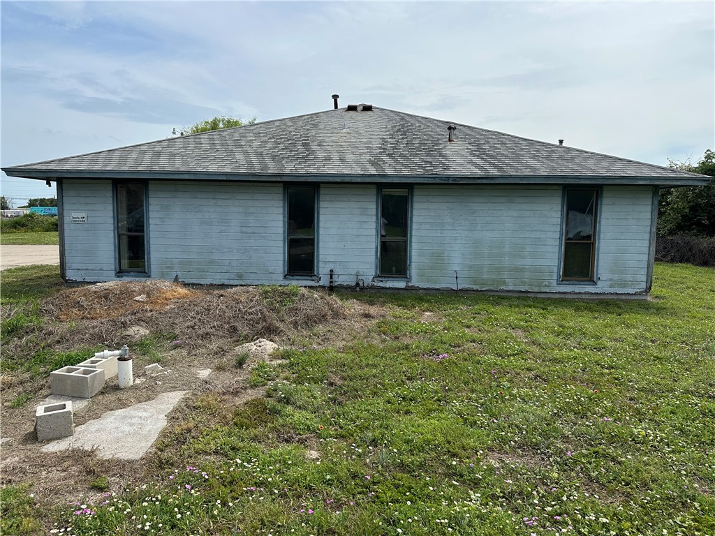 417 Linnet — photo