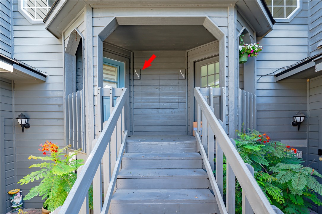 210 Oak Bay St 1203 — photo