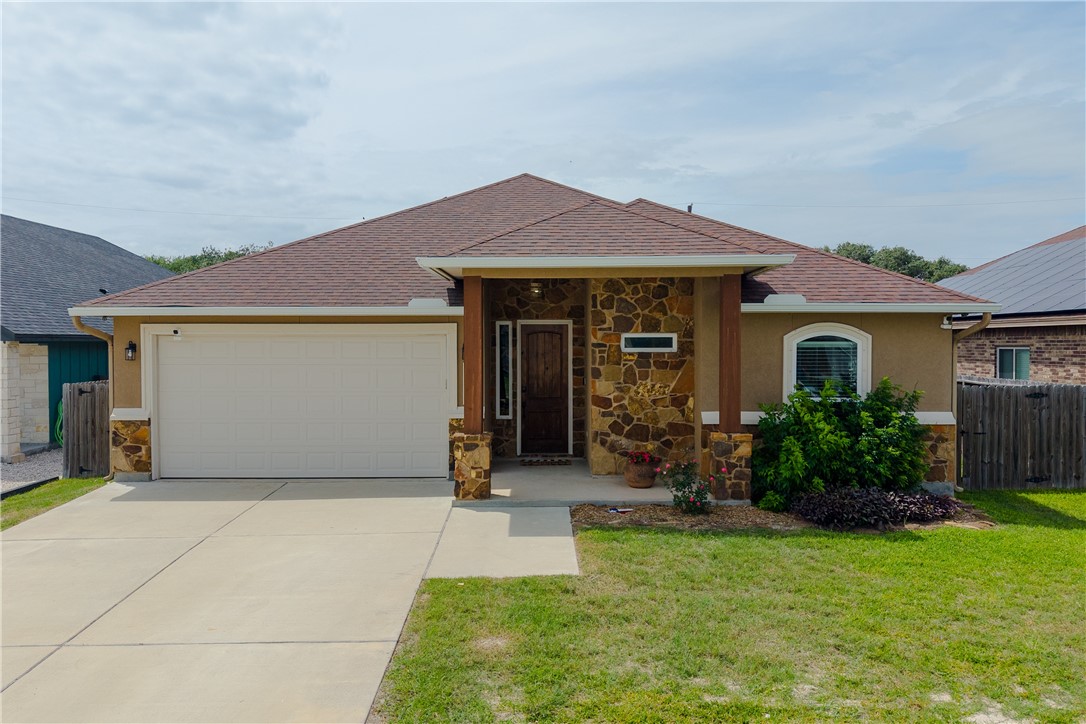 2526 Handlin Dr — photo