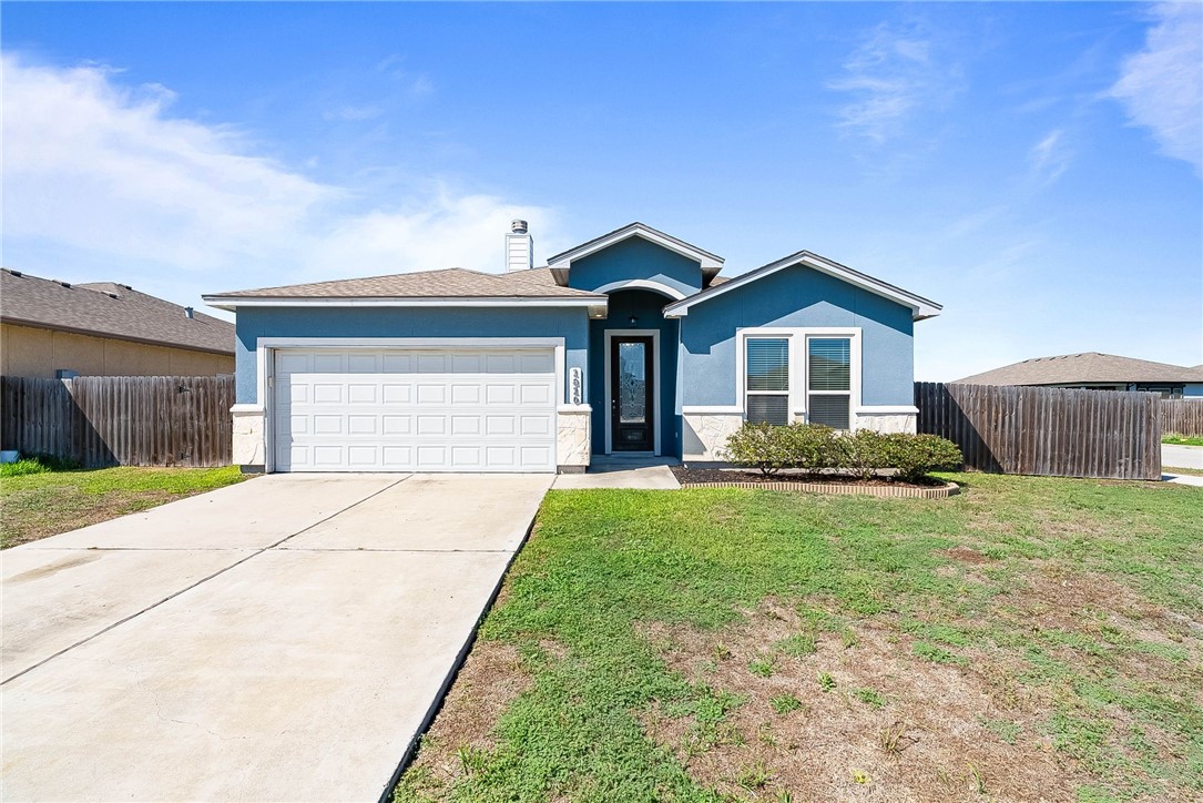 1810 Monterey Bay Dr — photo