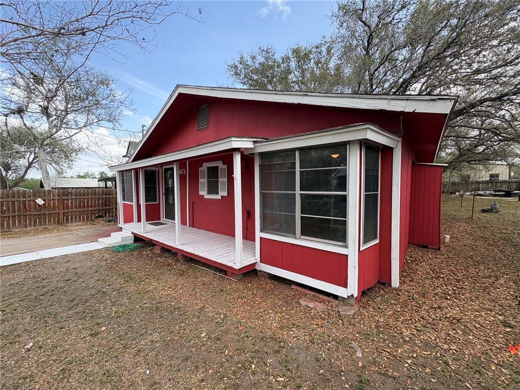1413 W Stamper St — photo