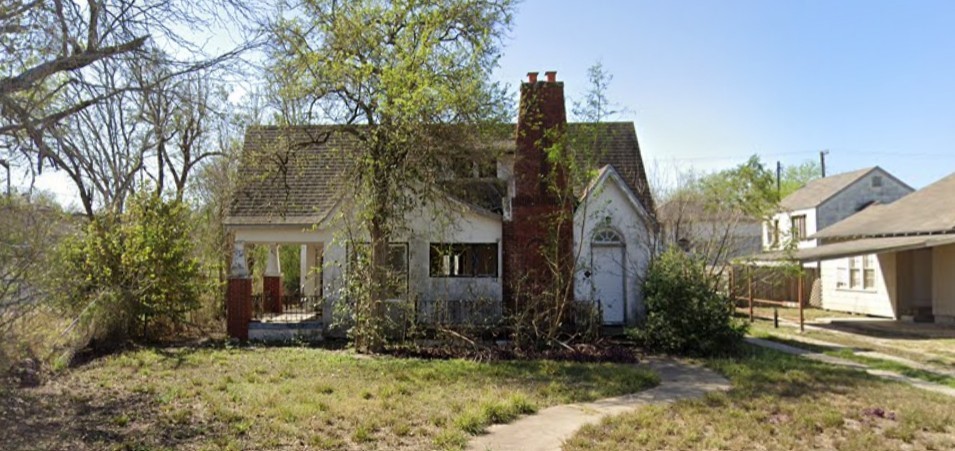 709 W Lee Ave — photo