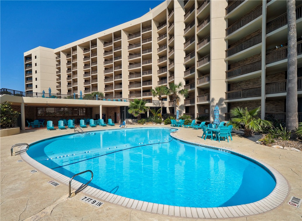 1000 Lantana Dr 605 — photo