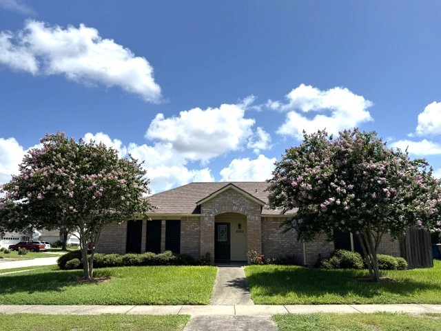 4202 Wolf Creek Dr — photo