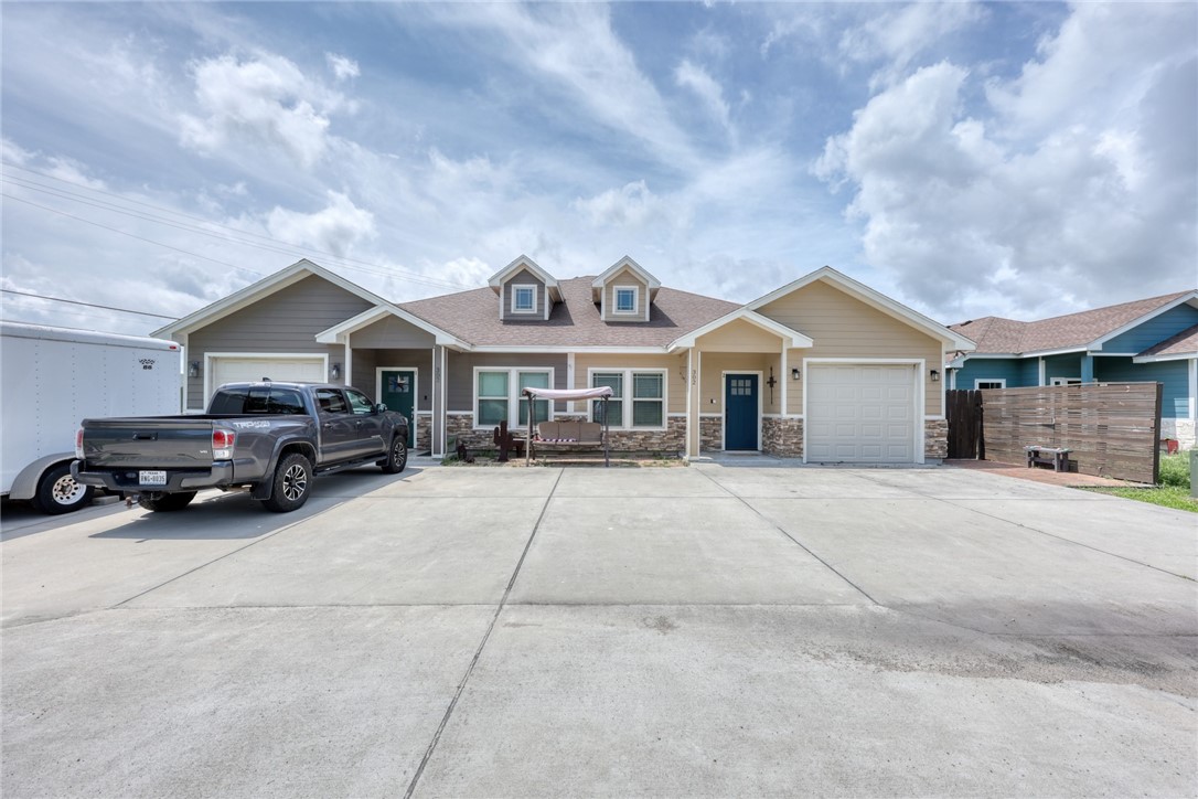 302 Cooper Road #E2, Odem, TX 78370 — photo 3
