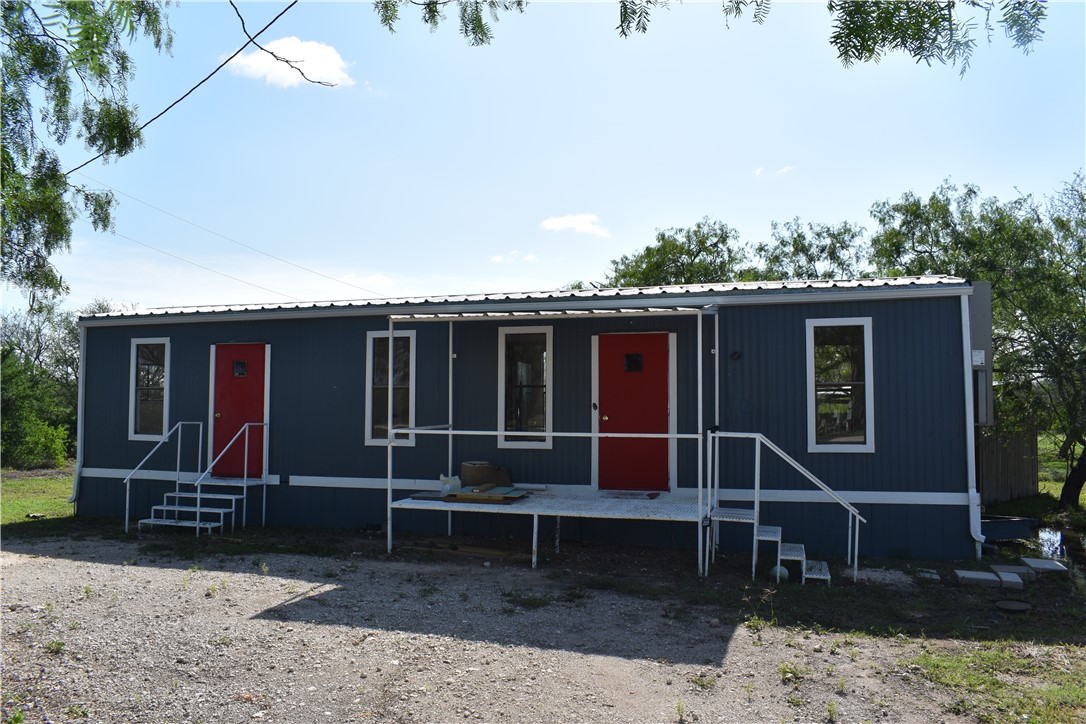 5729 County Road 308 — photo