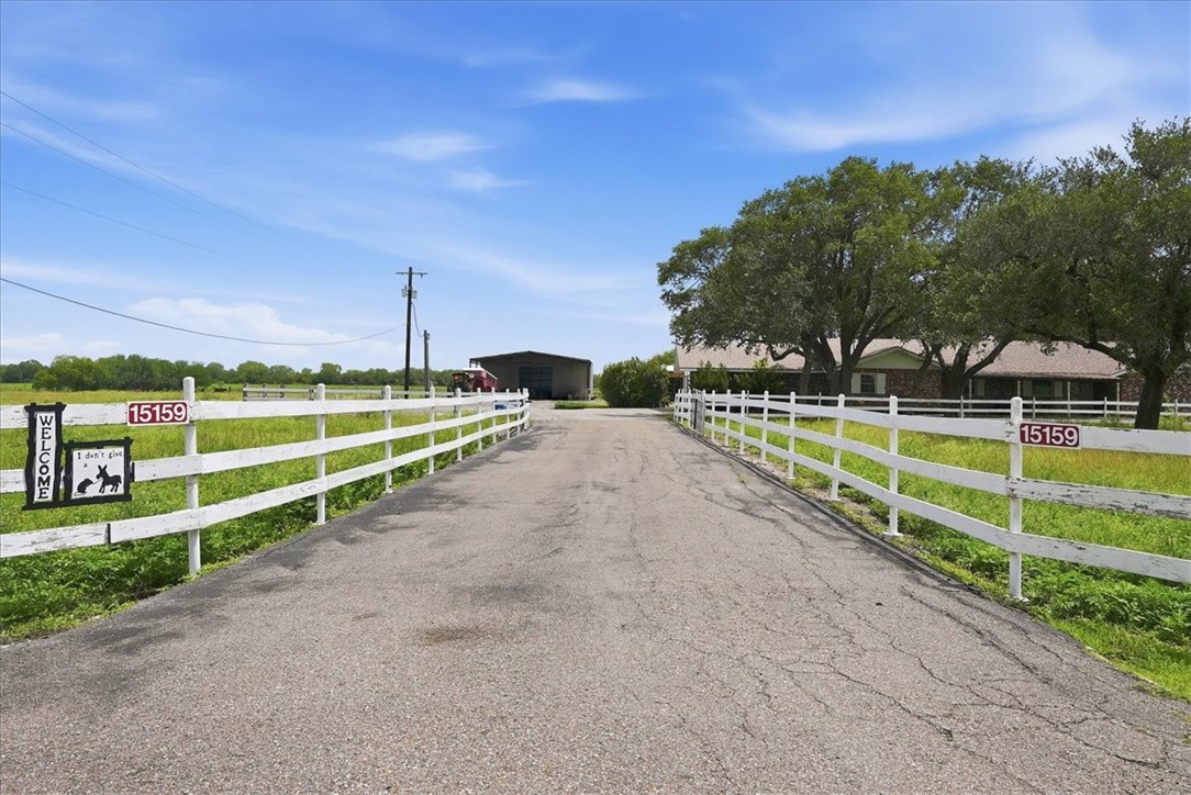 15159 County Road 1876 — photo