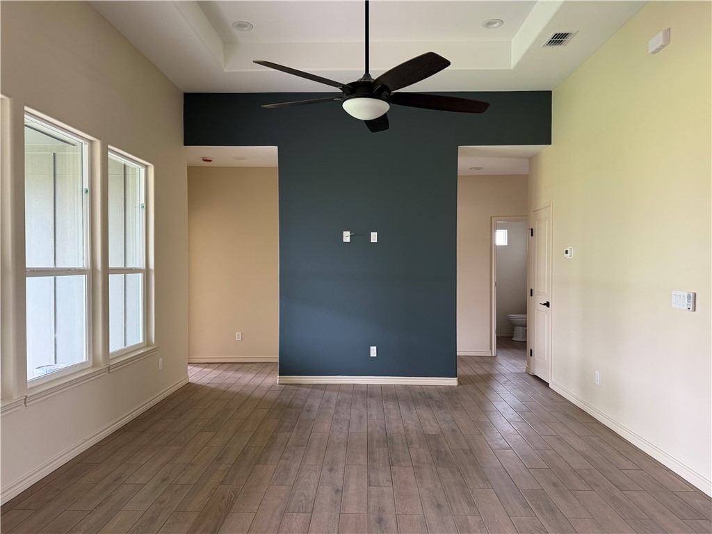Home in Alice, TX 78332 — photo 3
