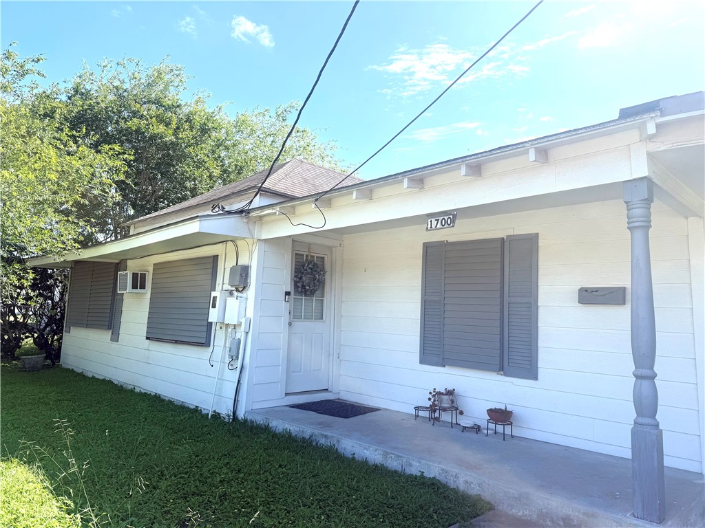 1700 S Cameron St — photo