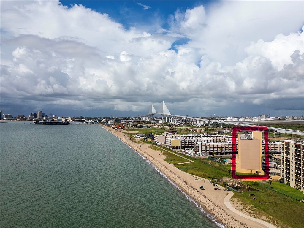 4000 Surfside Blvd 403 — photo