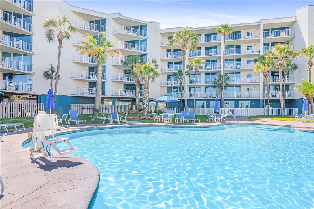 800 Sandcastle Dr 228 — photo