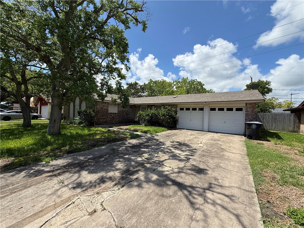 3741 Oday Pkwy — photo