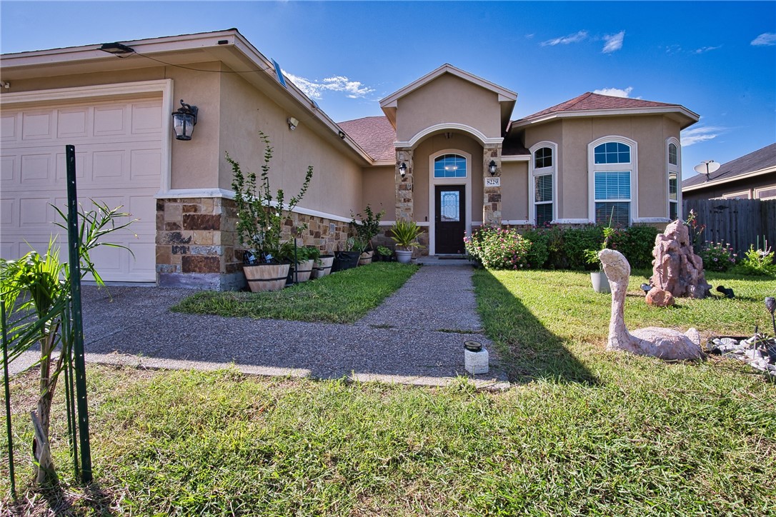 8229 Merlin Pl — photo